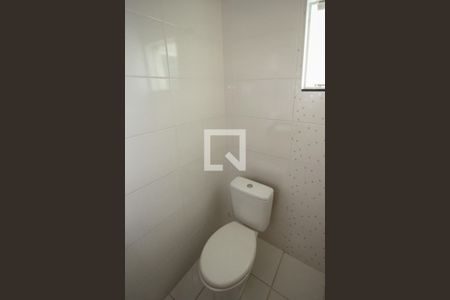 Casa de condomínio para alugar com 100m², 2 quartos e 1 vaga Casa de condomínio para alugar com 100m², 2 quartos e 1 vagaBanheiro da Suite 02