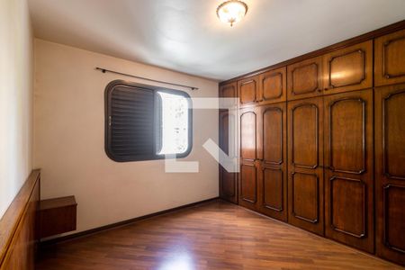 Apartamento à venda com 136m², 4 quartos e 2 vagas