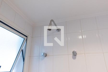 Apartamento para alugar com 76m², 2 quartos e 2 vagasBanheiro social