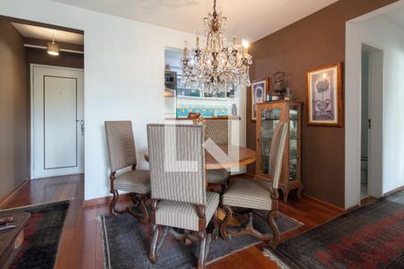 Sala de apartamento para alugar com 2 quartos, 76m² em Cerqueira César, São Paulo