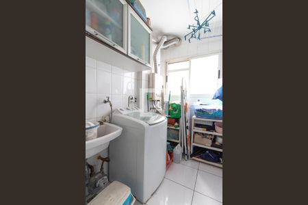 Apartamento para alugar com 76m², 2 quartos e 2 vagasÁrea de serviço