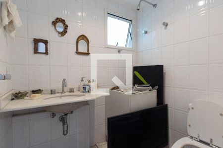 Apartamento para alugar com 76m², 2 quartos e 2 vagasBanheiro social