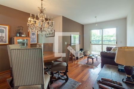 Sala de apartamento para alugar com 2 quartos, 76m² em Cerqueira César, São Paulo