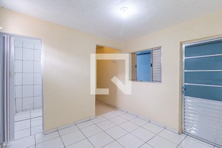 Casa para alugar com 100m², 2 quartos e sem vagaSala