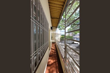 Casa à venda com 180m², 4 quartos e 1 vagaVaranda casa 2