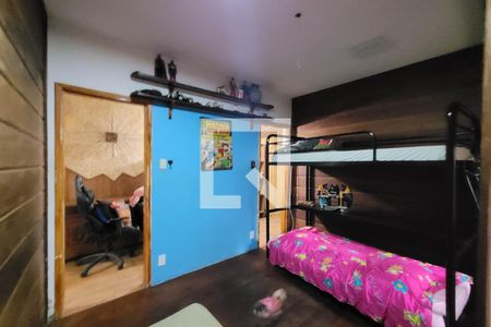 Casa à venda com 180m², 4 quartos e 1 vagaQuarto 2casa 1