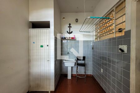 Casa à venda com 180m², 4 quartos e 1 vagaÁrea de Serviço casa 2