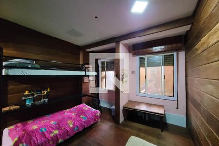 Casa à venda com 180m², 4 quartos e 1 vagaQuarto 2casa 1