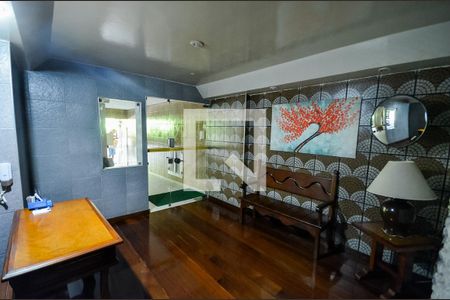 Apartamento para alugar com 67m², 1 quarto e 1 vaga Apartamento para alugar com 67m², 1 quarto e 1 vagaHall