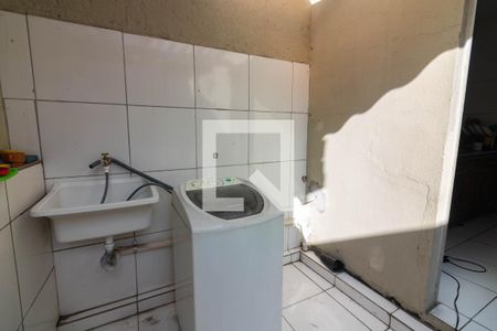 Casa à venda com 250m², 4 quartos e 2 vagasÁrea de Serviço 2