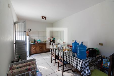 Casa à venda com 250m², 4 quartos e 2 vagasCozinha 2 