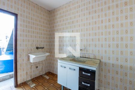 Casa à venda com 210m², 3 quartos e 1 vagaÁrea de Serviço