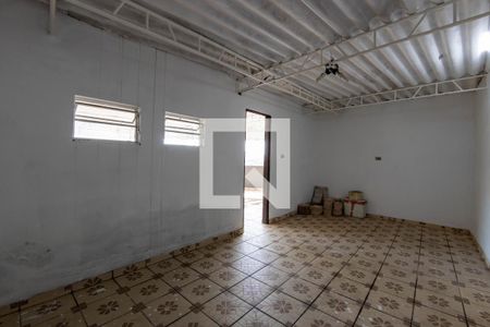 Casa à venda com 210m², 3 quartos e 1 vagaÁrea coberta