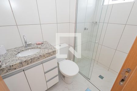 Banheiro da Suíte de apartamento à venda com 2 quartos, 55m² em Castelo, Belo Horizonte