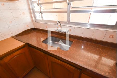 Casa para alugar com 180m², 3 quartos e 2 vagasCozinha