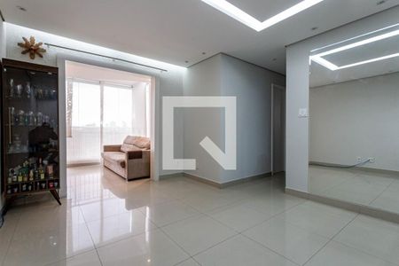 Sala de apartamento para alugar com 3 quartos, 69m² em Vila das Mercês, São Paulo