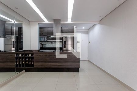 Sala de apartamento para alugar com 3 quartos, 69m² em Vila das Mercês, São Paulo