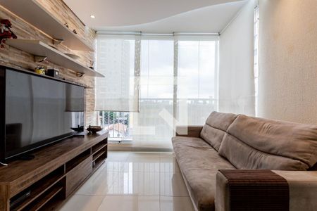 Sala de apartamento para alugar com 3 quartos, 69m² em Vila das Mercês, São Paulo