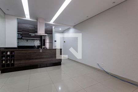 Sala de apartamento para alugar com 3 quartos, 69m² em Vila das Mercês, São Paulo