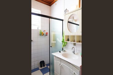 Casa à venda com 120m², 2 quartos e 1 vagaBanheiro