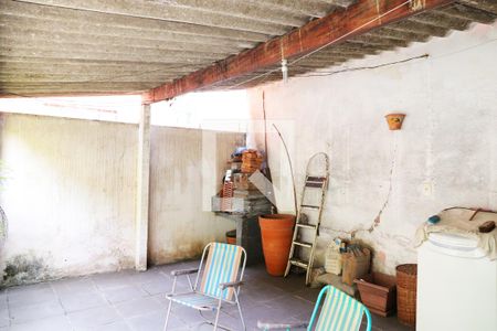 Casa à venda com 120m², 2 quartos e 1 vagaÁrea de Serviço