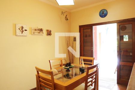 Casa à venda com 120m², 2 quartos e 1 vagaSala de Jantar