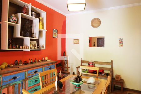 Casa à venda com 120m², 2 quartos e 1 vagaSala de Jantar