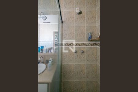 Casa à venda com 277m², 3 quartos e 3 vagas Casa à venda com 277m², 3 quartos e 3 vagasBanheiro da Suíte