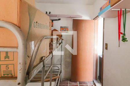 Casa à venda com 152m², 3 quartos e 2 vagasQuarto Serviço