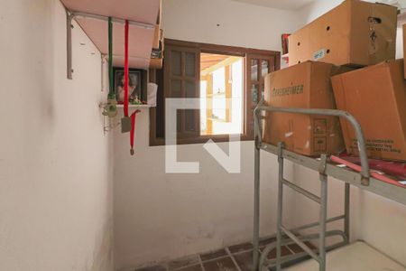 Casa à venda com 152m², 3 quartos e 2 vagasQuarto Serviço