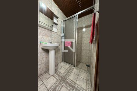 Casa à venda com 120m², 3 quartos e 2 vagasBanheiro 1