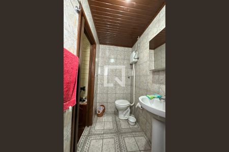 Casa à venda com 120m², 3 quartos e 2 vagasBanheiro 1