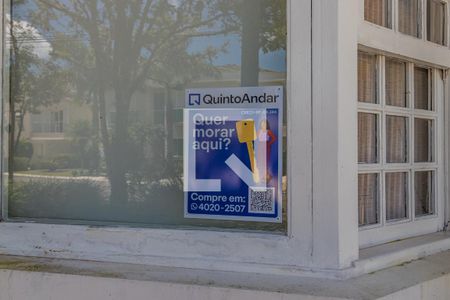 Casa à venda com 329m², 4 quartos e 4 vagasPlaquinha instalada na Fachada