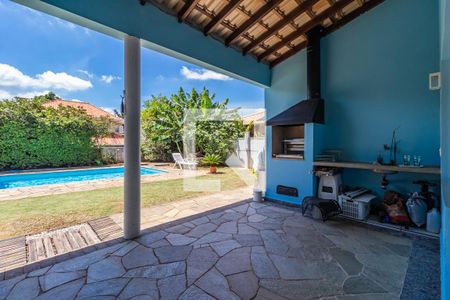 Casa à venda com 329m², 4 quartos e 4 vagasQuintal