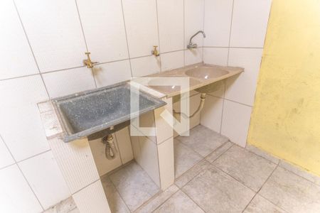 Casa para alugar com 50m², 1 quarto e sem vagaÁrea de serviço