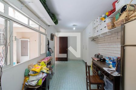 Casa à venda com 150m², 3 quartos e 3 vagas Casa à venda com 150m², 3 quartos e 3 vagasEdícula