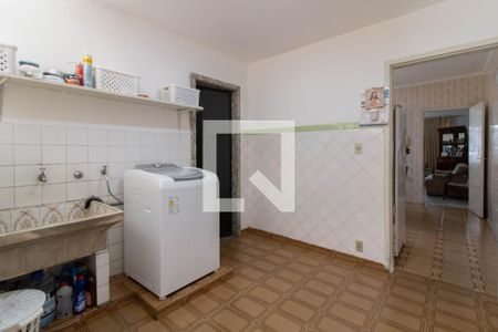 Casa à venda com 150m², 3 quartos e 3 vagas Casa à venda com 150m², 3 quartos e 3 vagasÁrea de Serviço