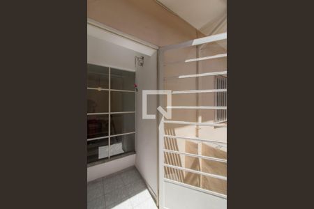 Casa à venda com 150m², 3 quartos e 3 vagas Casa à venda com 150m², 3 quartos e 3 vagasVaranda da Suíte