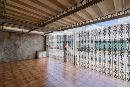 Casa à venda com 150m², 3 quartos e 3 vagas Casa à venda com 150m², 3 quartos e 3 vagasGaragem