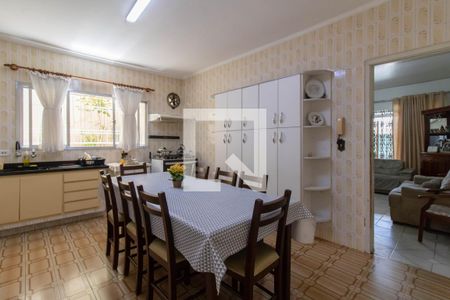 Casa à venda com 150m², 3 quartos e 3 vagas Casa à venda com 150m², 3 quartos e 3 vagasCozinha