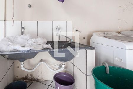 Casa à venda com 400m², 3 quartos e 4 vagas Casa à venda com 400m², 3 quartos e 4 vagasÁrea de Serviço 2