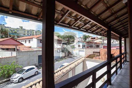 Casa à venda com 400m², 3 quartos e 4 vagas Casa à venda com 400m², 3 quartos e 4 vagasVista da suíte
