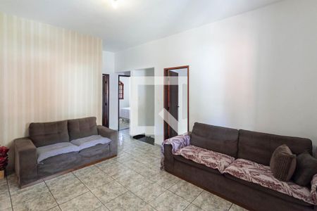 Casa à venda com 400m², 3 quartos e 4 vagas Casa à venda com 400m², 3 quartos e 4 vagasSala 2