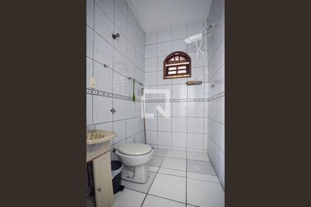 Casa à venda com 400m², 3 quartos e 4 vagas Casa à venda com 400m², 3 quartos e 4 vagasBanheiro da suíte