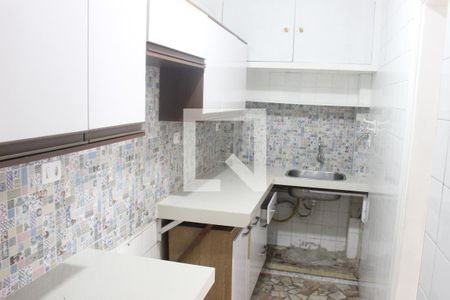 Apartamento para alugar com 70m², 2 quartos e 1 vagaCozinha