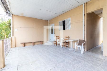 Casa à venda com 80m², 2 quartos e 2 vagasVaranda