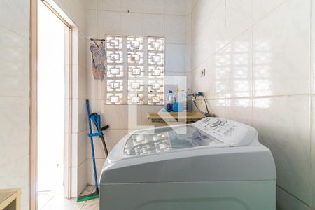 Casa à venda com 80m², 2 quartos e 2 vagasÁrea de Serviço