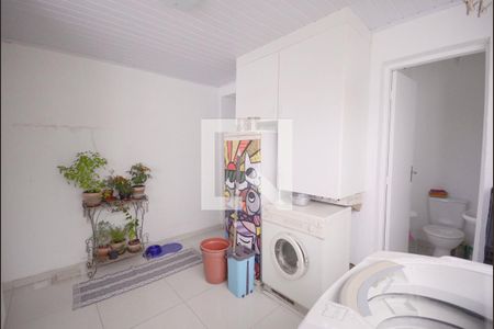 Casa à venda com 270m², 4 quartos e 2 vagasÁrea de Serviço