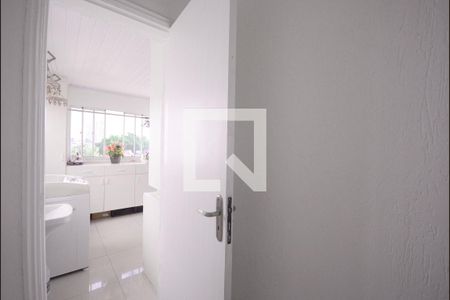 Casa à venda com 270m², 4 quartos e 2 vagasBanheiro de Serviço 