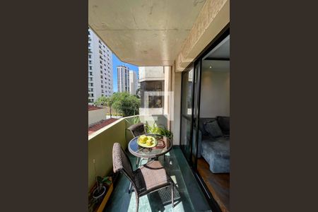 Sacada de apartamento à venda com 3 quartos, 130m² em Santana, São Paulo